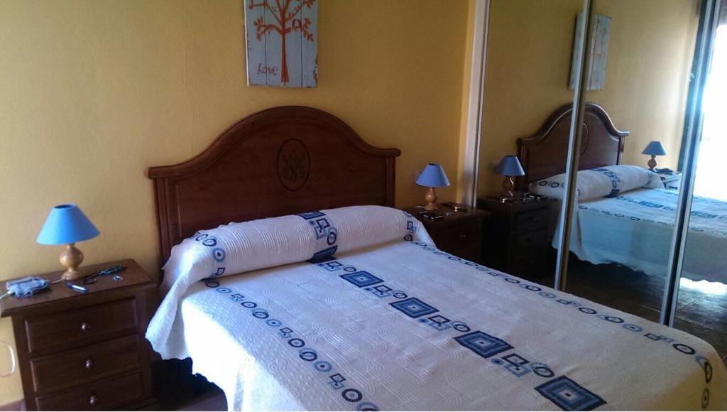 Bonito Apartamento En Захара де лос Атунес Екстериор снимка